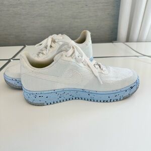 Nike White Sneakers with Blue Speckled Sole